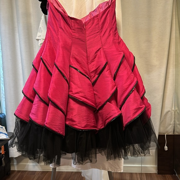 Betsey Johnson 💕 Barbie Dress Strapless Ruffle Tulle Corset 90s Y2K Pink Prom - Picture 3 of 5